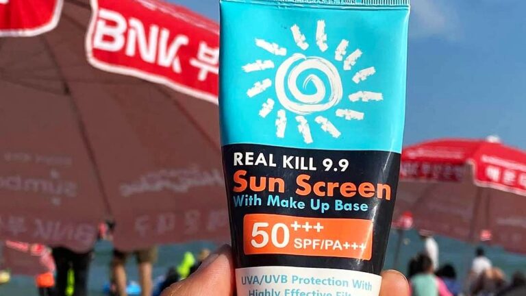 Sunscreen vs Sunblock, What’s the Difference?