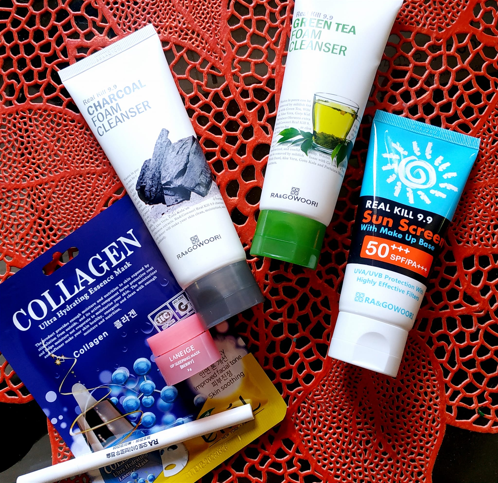 Sunscreen,cleanser,daily skincare products